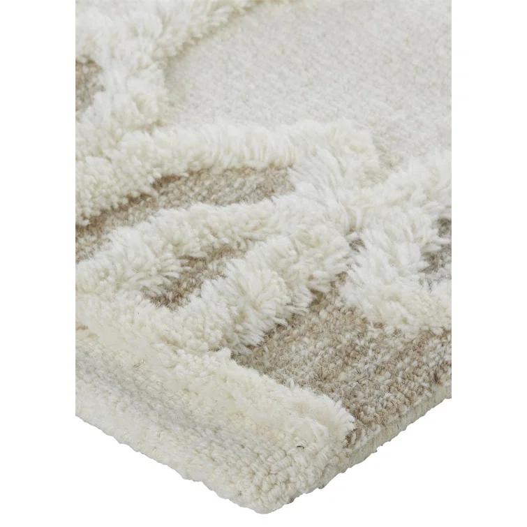 Anica Transitional Trellis & Lattice Ivory/Tan/Silver Area Rug