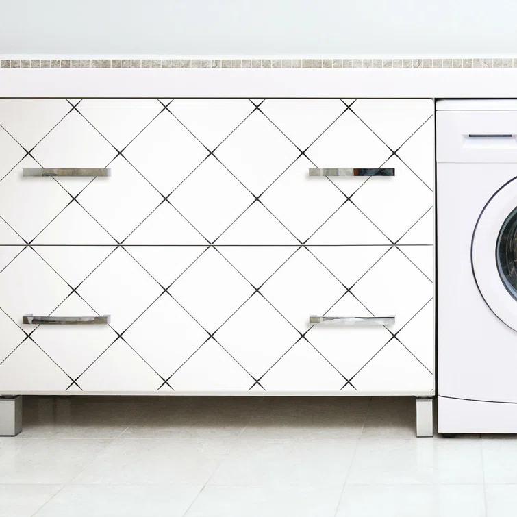 Ranelle Peel & Stick Geometric Roll