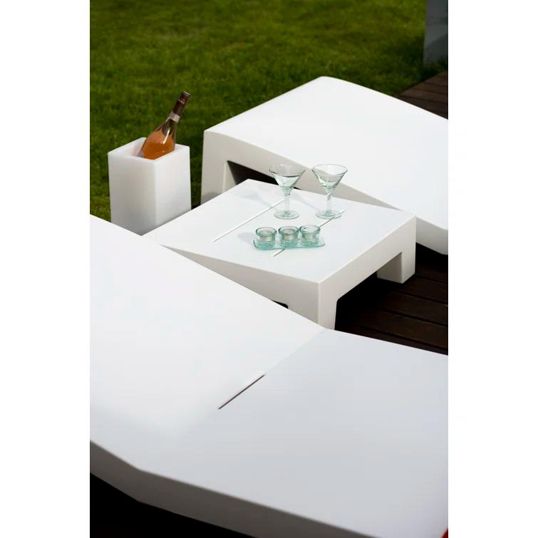 Jut Outdoor Chaise Lounge