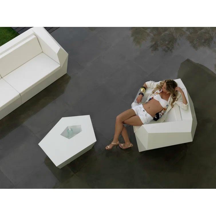 Faz Plastic Coffee Table