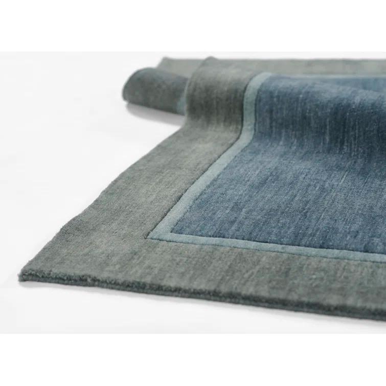 Zaley Handmade Tufted Wool Blue/Gray Area Rug