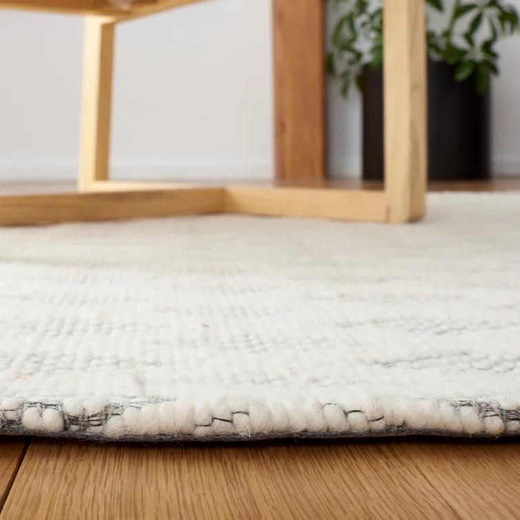 Natura NAT865 Hand Woven Indoor Area Rug - Ivory/Grey - 4'x6' - Safavieh