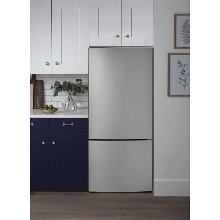 GE Appliances 31" Counter Depth Bottom Freezer 17.7 cu. ft. Refrigerator GBE17HYRFS