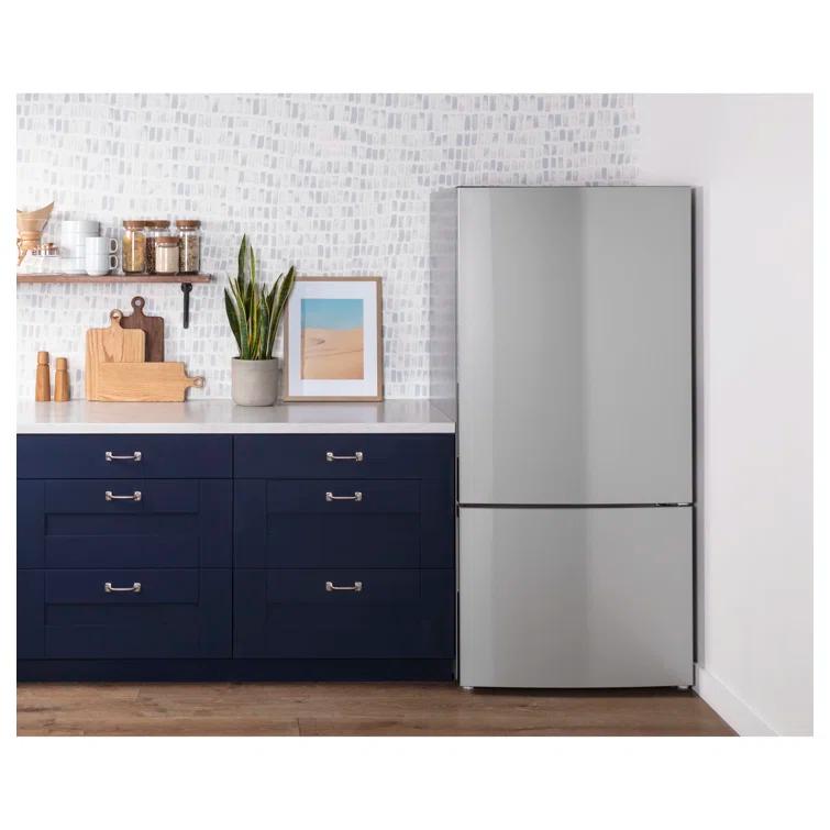 GE Appliances 31" Counter Depth Bottom Freezer 17.7 cu. ft. Refrigerator GBE17HYRFS