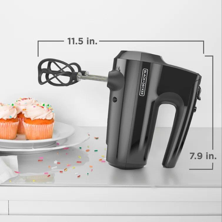 BLACK+DECKER 5 Speed Hand Mixer