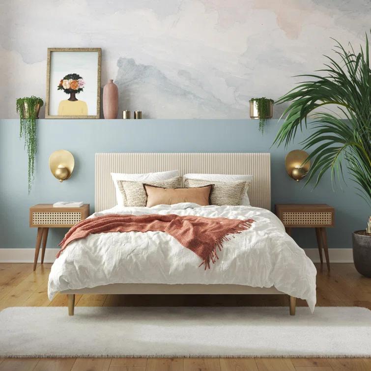 Daphne Upholstered Platform Bed