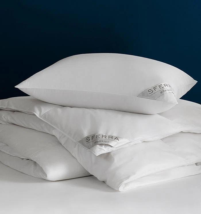 Twin Light Comfort White Cotton Down Duvet