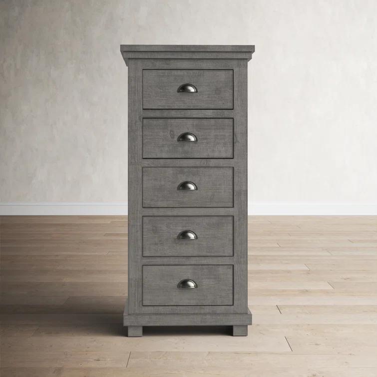 Wolferstorn 5 - Drawer Dresser
