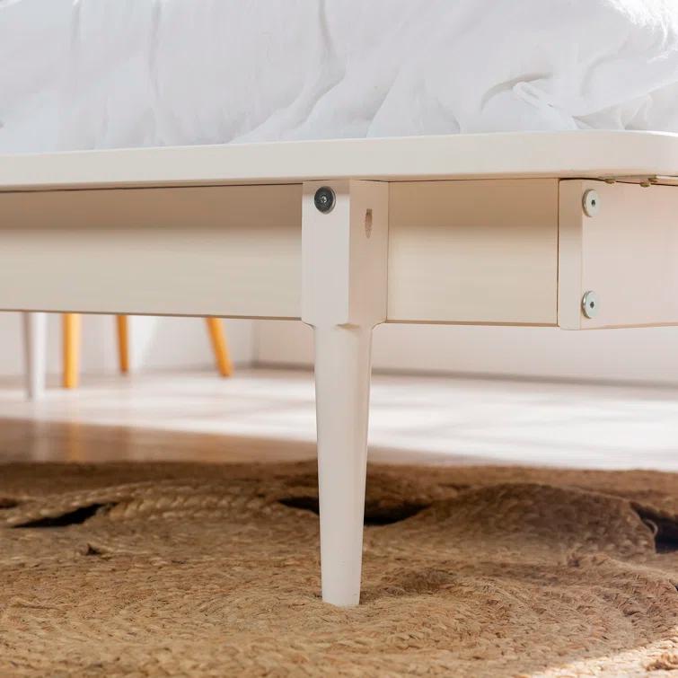 Henline Solid Wood Platform Spindle Bed