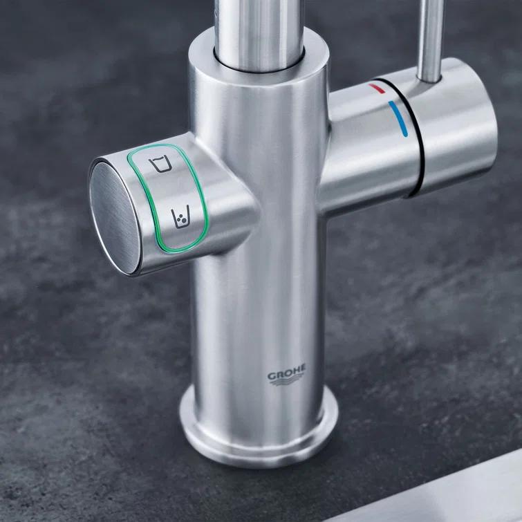 Blue Pull Out Single Handle Kitchen Faucet with Accessories