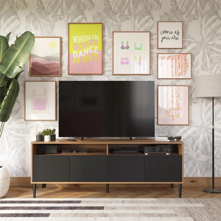 Daphne TV Stand for TVs up to 65"