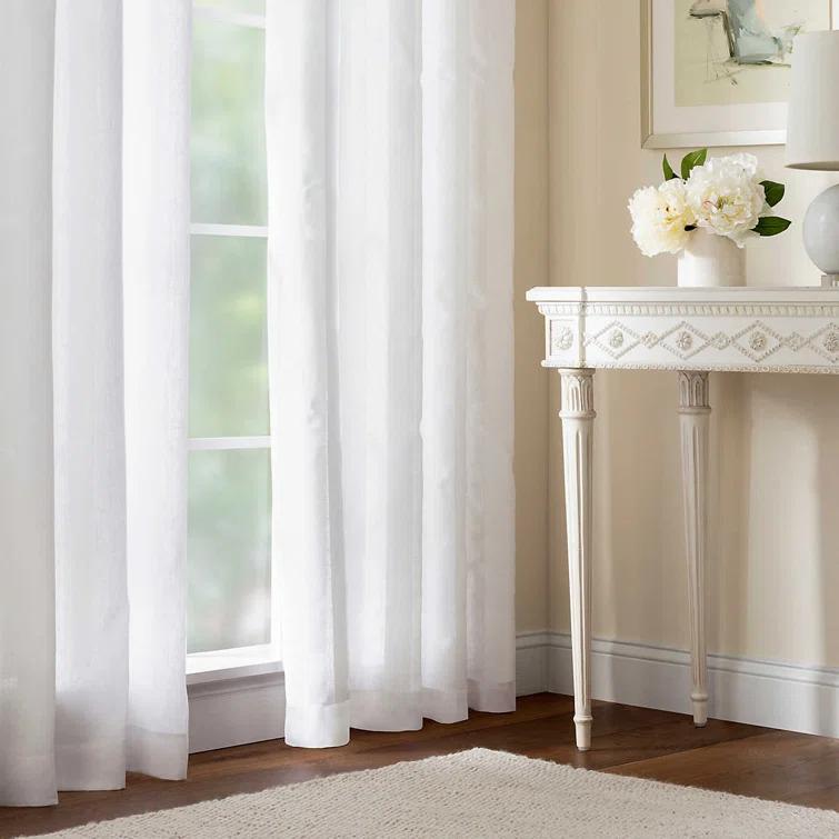 Niels Ivory Handwoven Wool/Viscose Rug