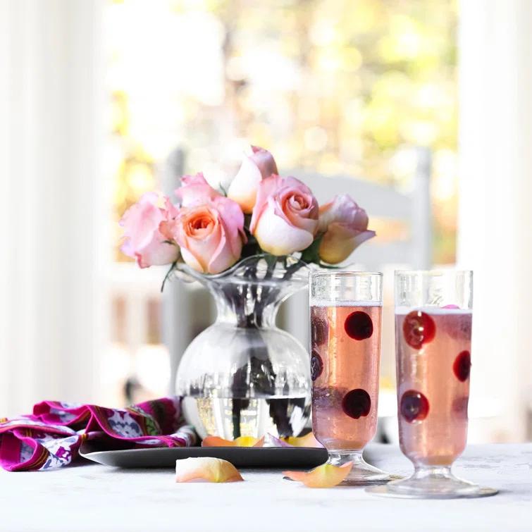 VIETRI Hibiscus Handmade Glass Table Vase