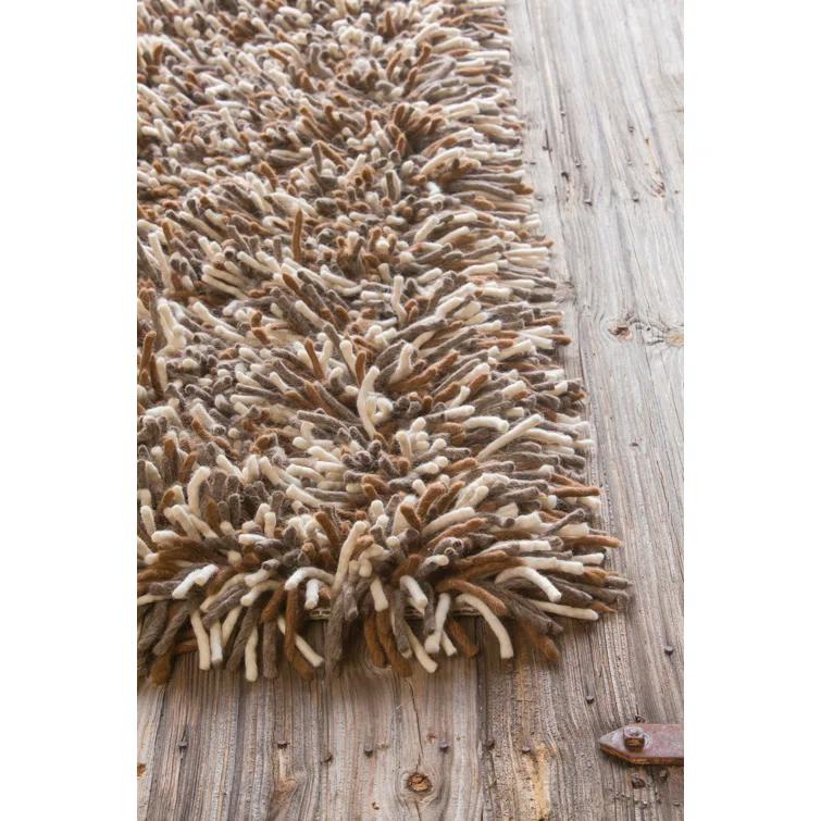 Handwoven Luxe Gray Shag Wool Rug 7'9" x 10'6"