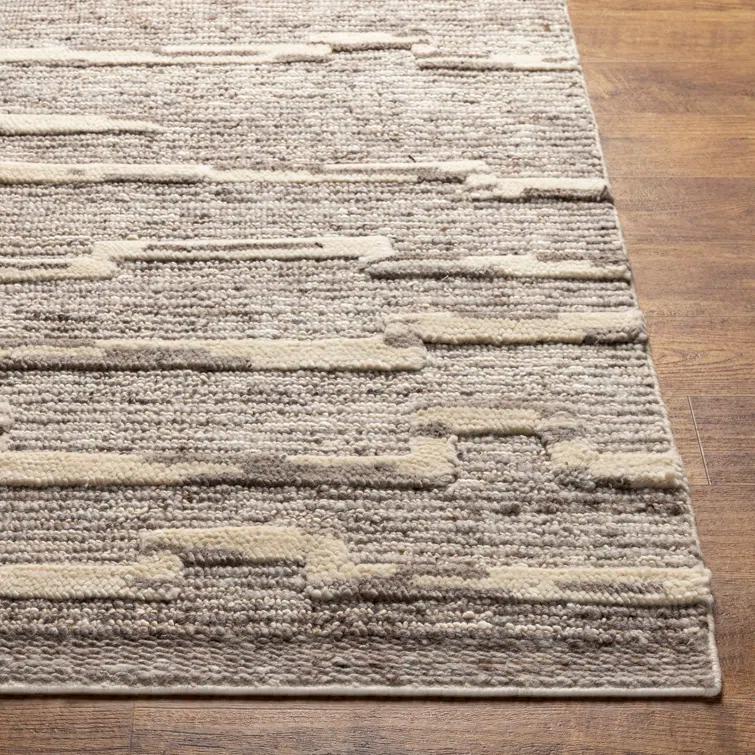 Handwoven Gray Cowhide & Wool 9' x 12' Easy Care Area Rug