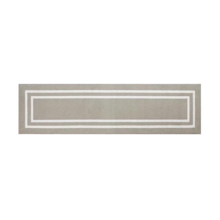Double Border Machine Tufted Performance Light Gray/White Rug