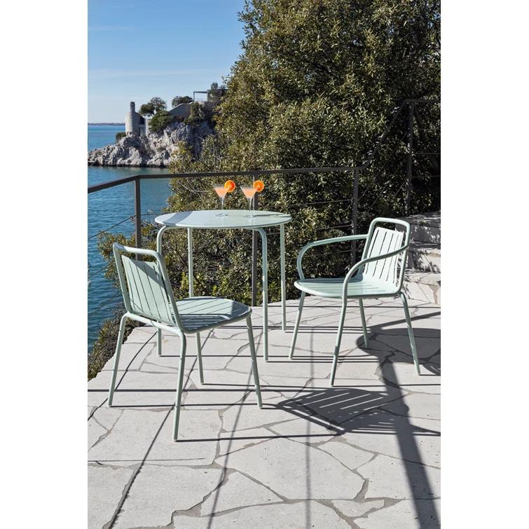 Easy Metal Outdoor Armchair