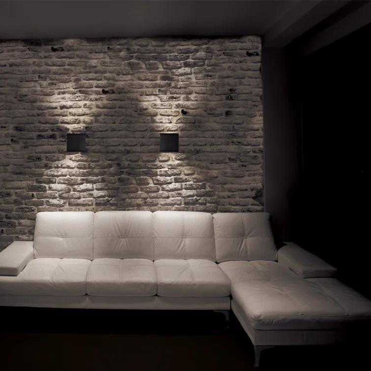 Rubix Aluminum Wall Light