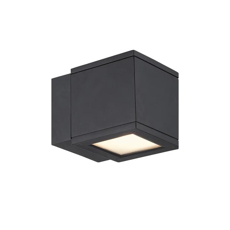 Rubix Aluminum Wall Light
