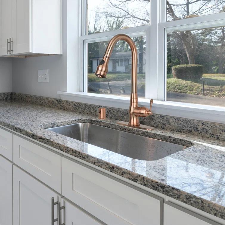 Pull Down Kitchen Faucet Single Handle Sink Faucet With Deck Plate