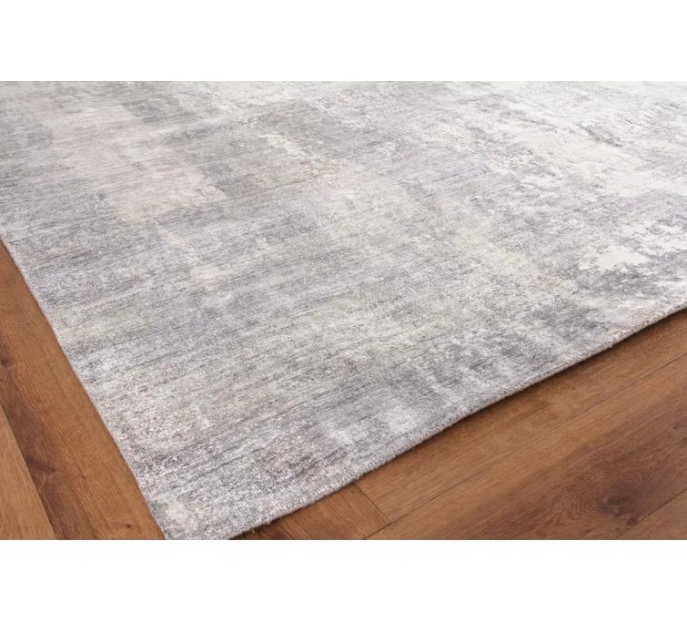 Fine Pure Silk Hand-Knotted Silver/Ivory Area Rug