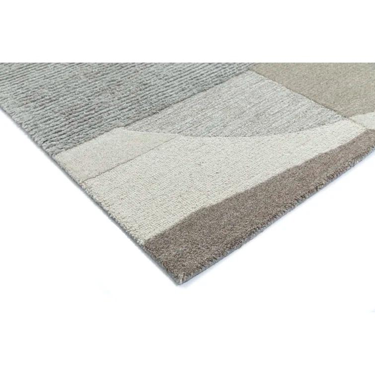Linn Gallery Hand Tufted Abstract Area Rug in Gray