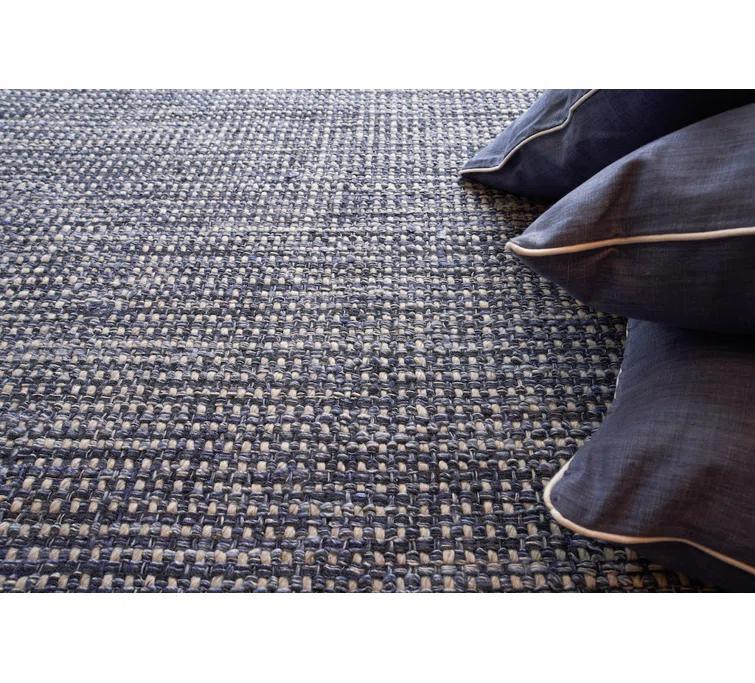 Ferrus Handmade Blue/Ivory/Gray Area Rug