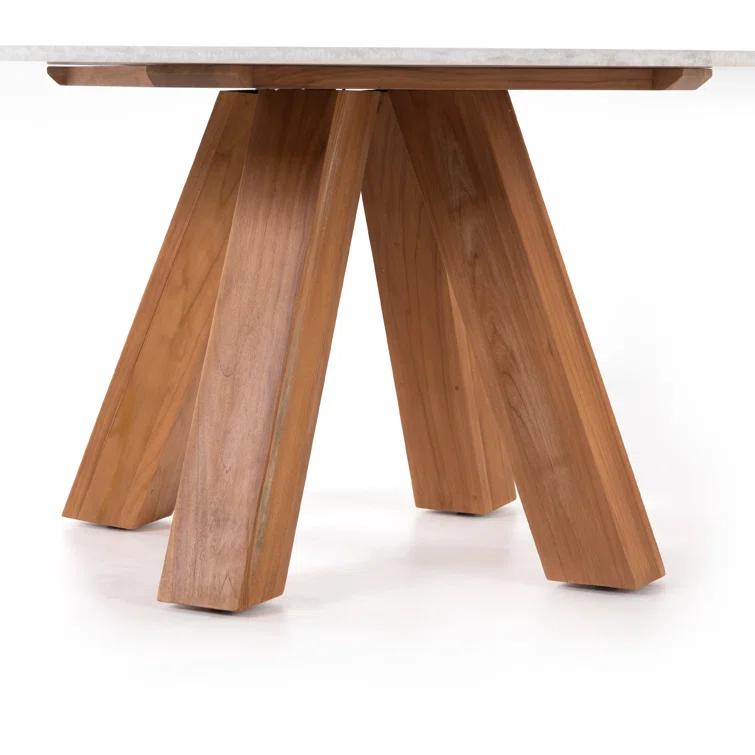 Catanzaro Indoor / Outdoor Round Dining Table