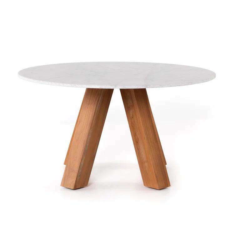 Catanzaro Indoor / Outdoor Round Dining Table
