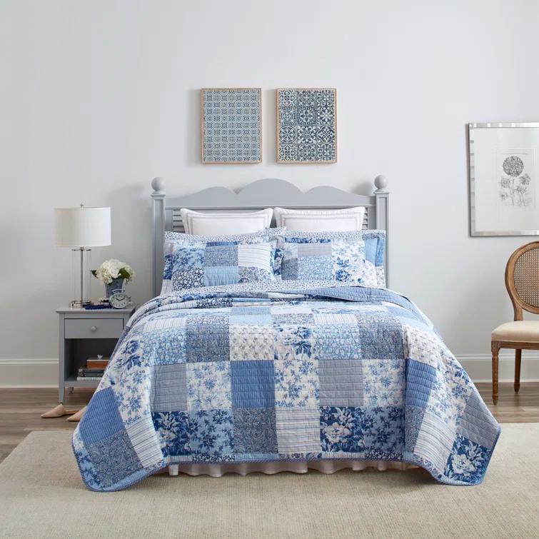 Laura Ashley Laura Ashley Paisley Patchwork Cotton Reversible Blue Quilt Set