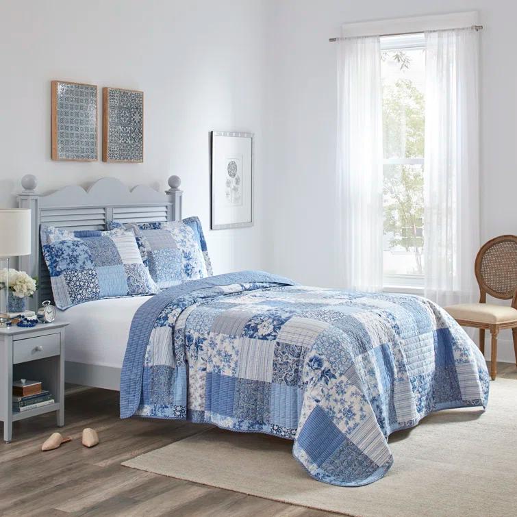 Laura Ashley Laura Ashley Paisley Patchwork Cotton Reversible Blue Quilt Set