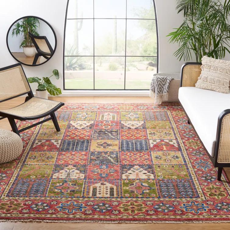 Safavieh Samarkand Hand Knotted 70% Wool And 30% Cotton Southwestern Rug