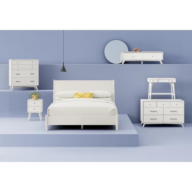 Williams 2-Drawer Nightstand