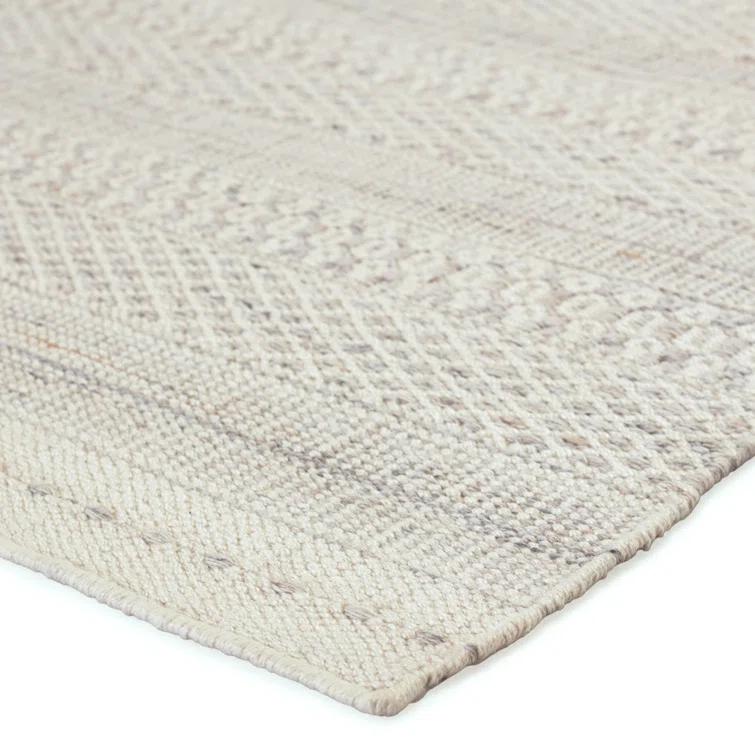 Gingham Geometric Handwoven Indoor/ Outdoor Area Rug in Cream