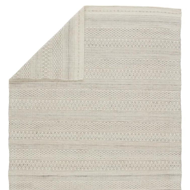 Gingham Geometric Handwoven Indoor/ Outdoor Area Rug in Cream