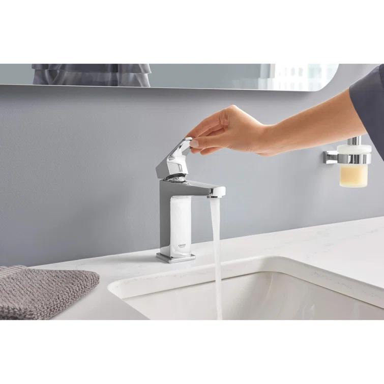 GROHE Essentials Cube Soap Dispenser