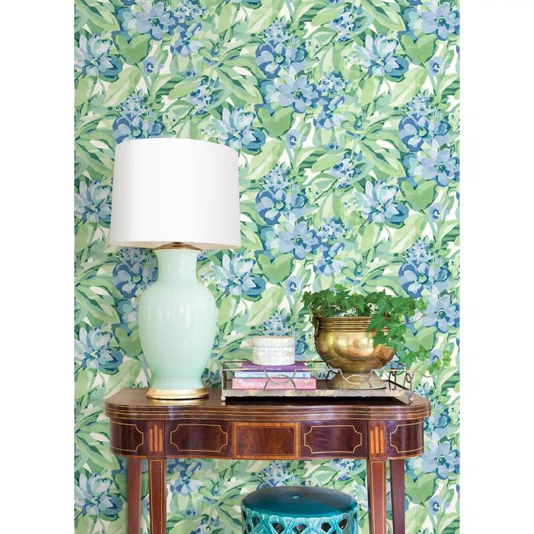 Caroline et Bettina Belles Fleurs Peel & Stick Floral Roll