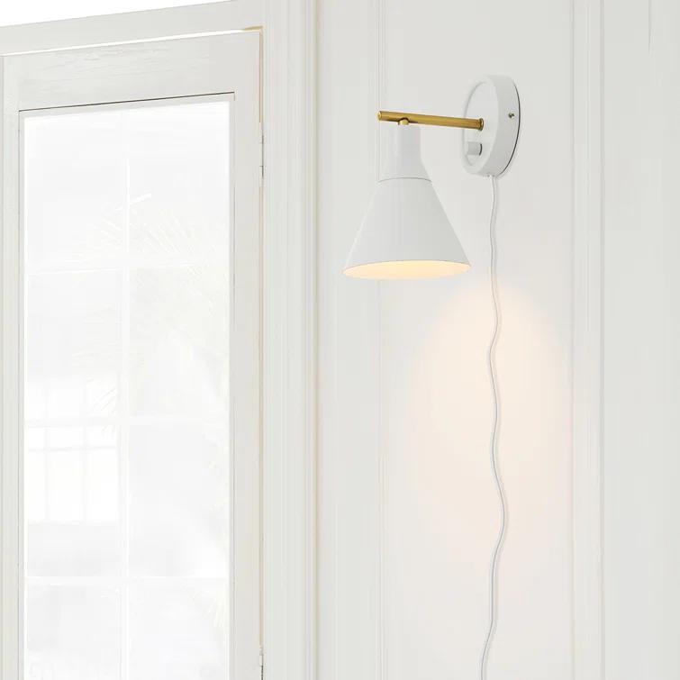 Tristan Aluminum Armed Sconce