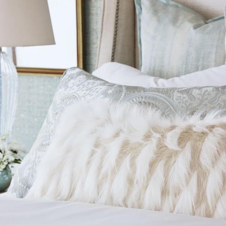 Danae Modern & Contemporary Dots Duvet Cover Set