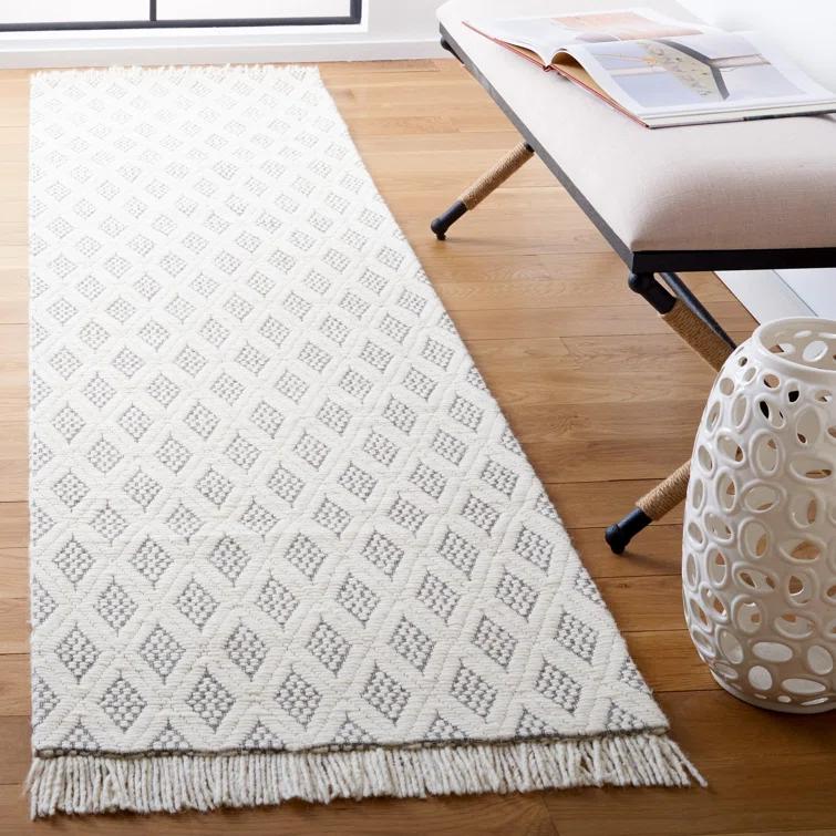 Natura NAT865 Hand Woven Indoor Accent Rug - Ivory/Grey - 3'x5' - Safavieh