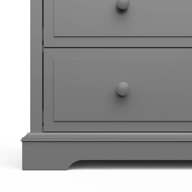 Universal Select 3 Drawer Dresser