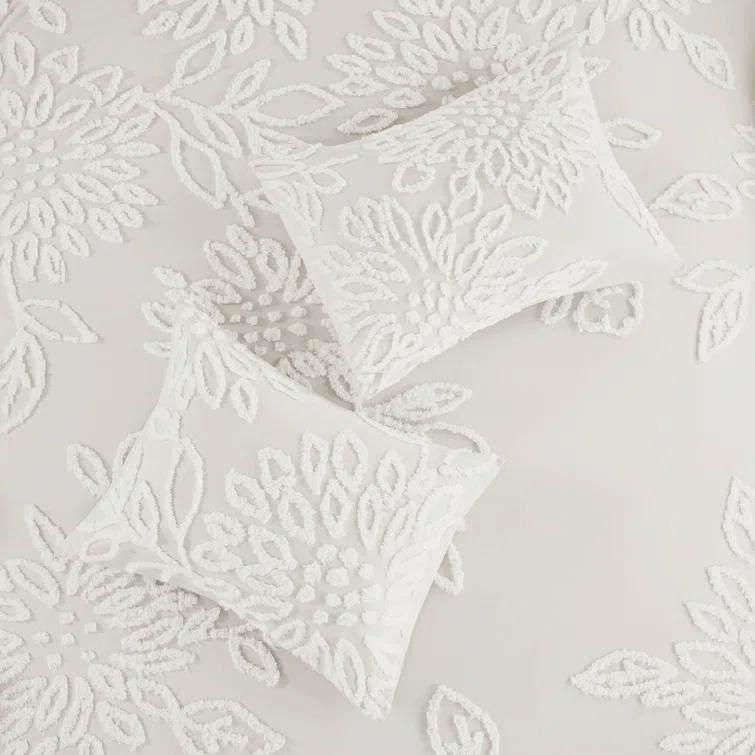 Kelly Clarkson Home Gwyneth 3 Piece Tufted Cotton Chenille Floral Duvet Cover Set