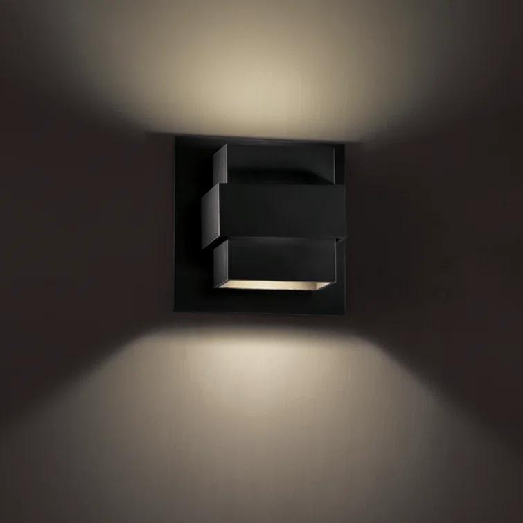 Pandora LED Wall Light