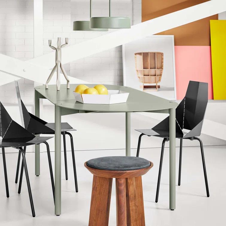 Comeuppance Oval Metal Outdoor Dining Table