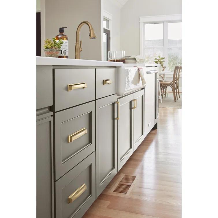 Appoint Bar Pull