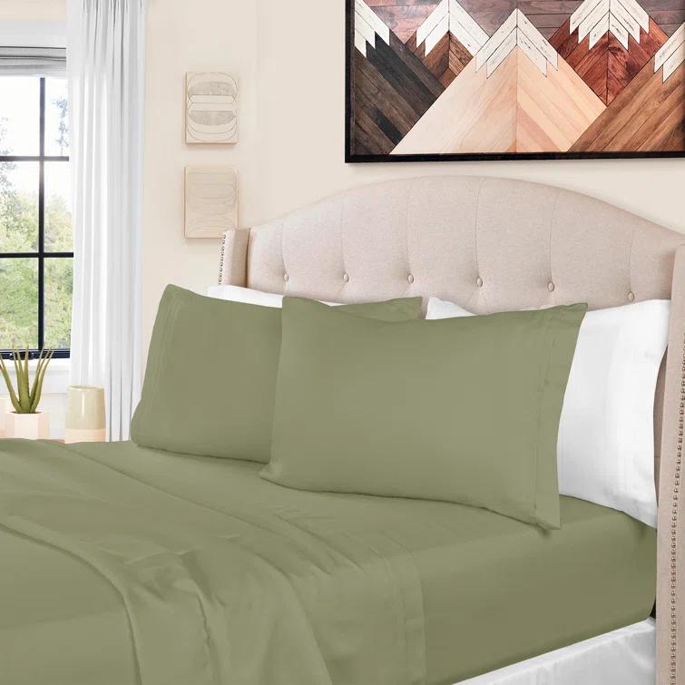 Superior Egyptian Cotton Deep Pocket Solid Luxury 1500 Thread Count Sheet Set