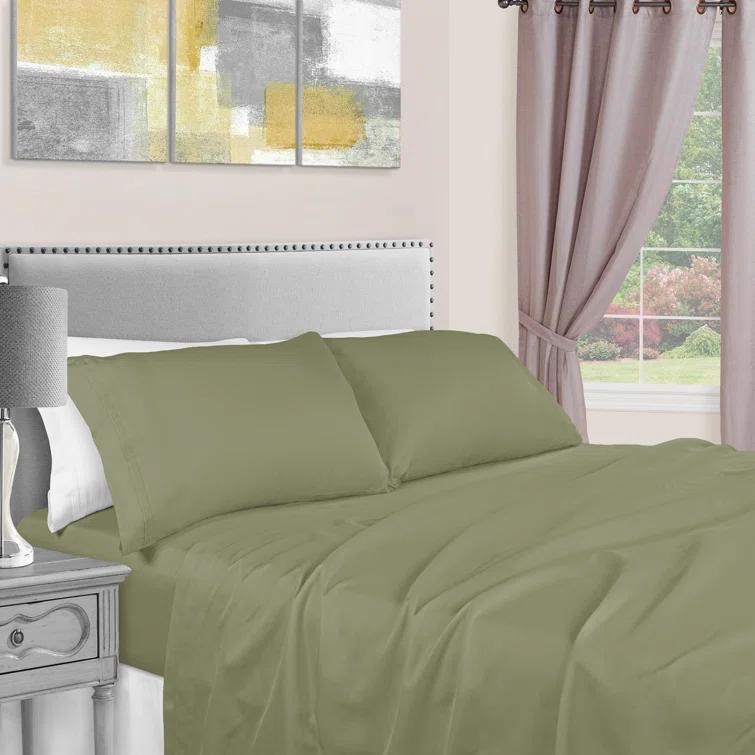Superior Egyptian Cotton Deep Pocket Solid Luxury 1500 Thread Count Sheet Set