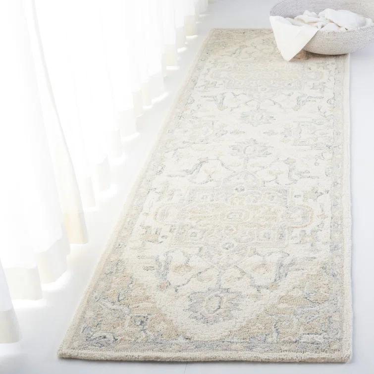 Lauren Ralph Lauren Percy Hand Tufted Wool/Cotton Oriental Rug in Ivory/Beige