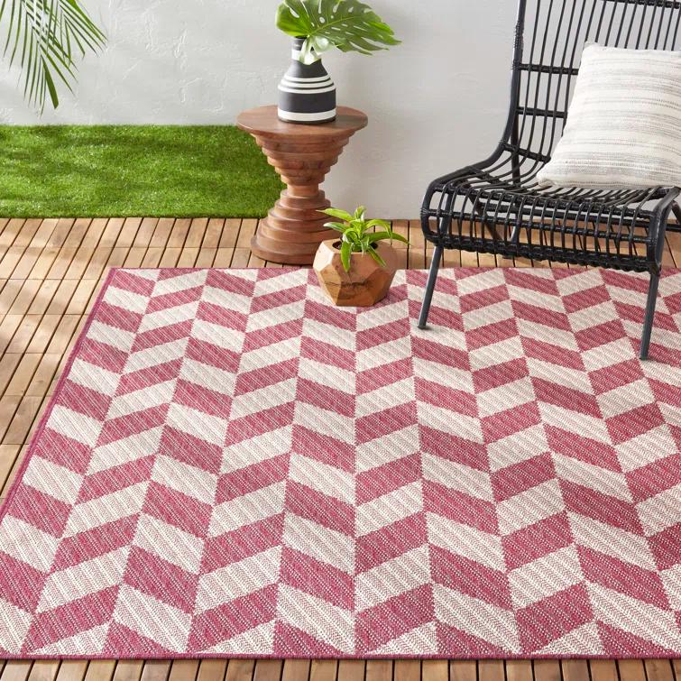 NICOLE MILLER NEW YORK Country Calla Herringbone Indoor/Outdoor Area Rug, Pink/Ivory