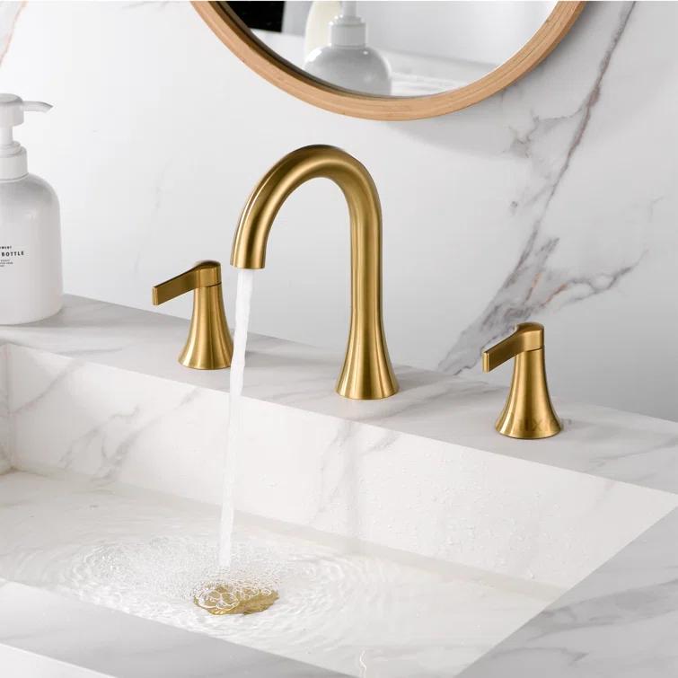 Widespread Bathroom Faucet with Drain Assembly